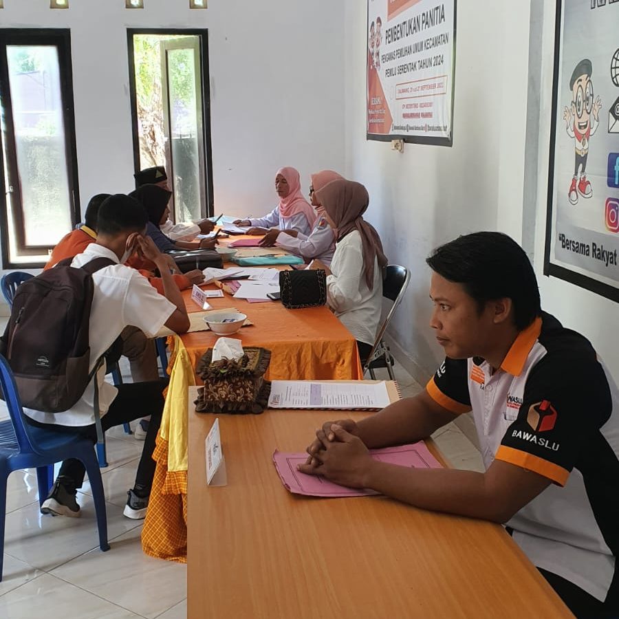 Bawaslu KSB Ingatkan Pendaftaran Panwascam Pemilu 2024 Berbasis Kabupaten