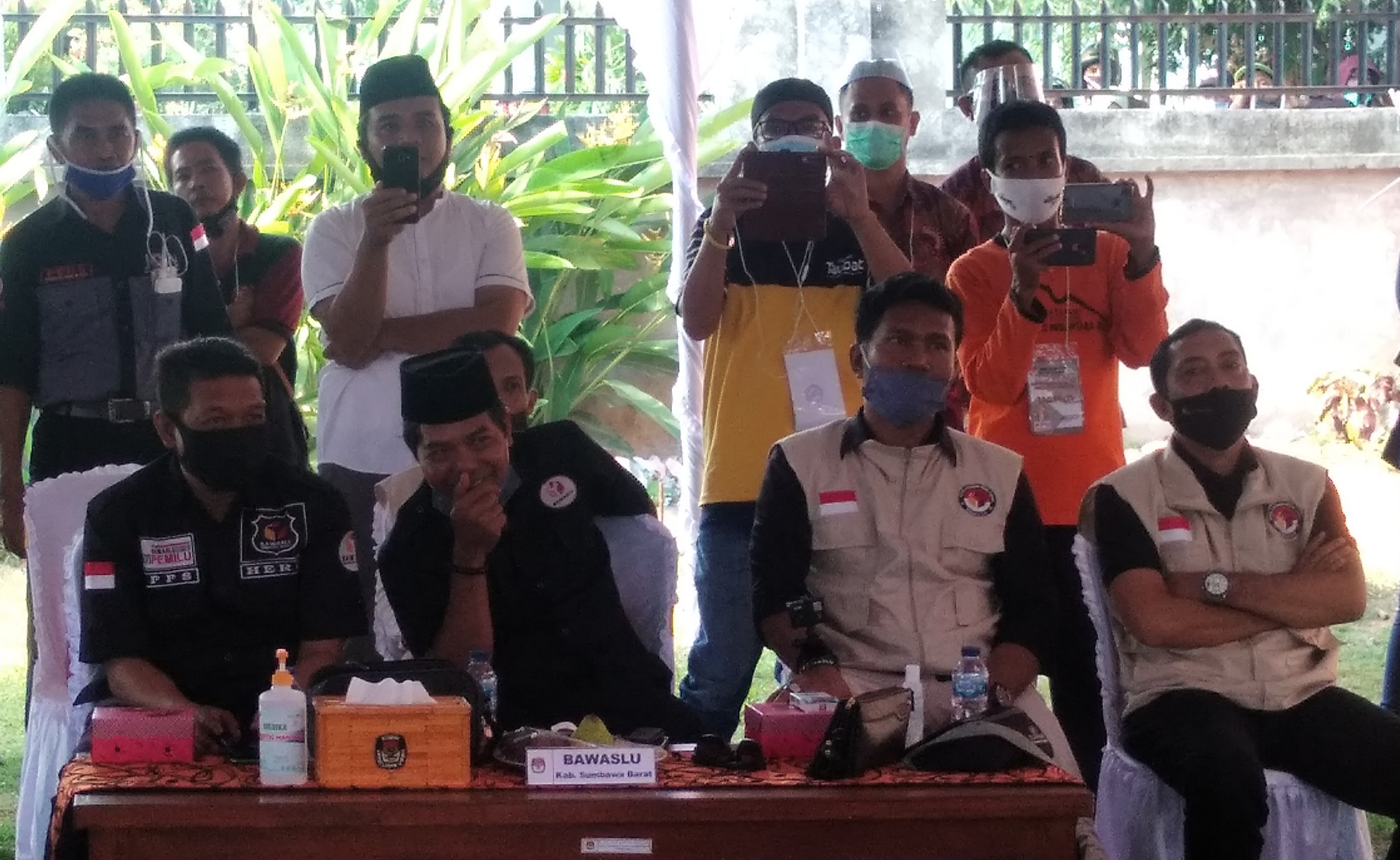 Bawaslu Sumbawa Barat Kawal Ketat Proses Pendaftaran Bakal Calon Bupati dan Wakil Bupati Sumbawa Barat.